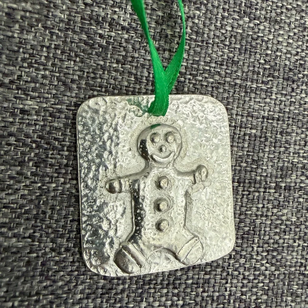 Vilmain Vintage 2002 Square Pewter Christmas Ornaments Set of 3 Glad Tidings Box